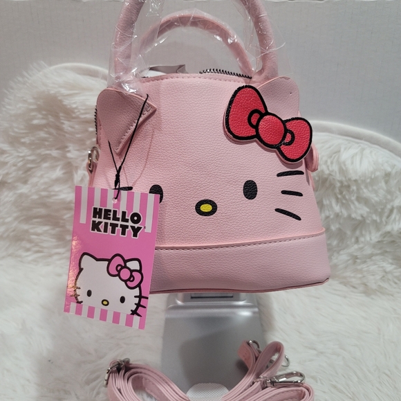 Hello Kitty Sanrio Mini Tote crossbody purse Brand New With Tags - Picture 2 of 4